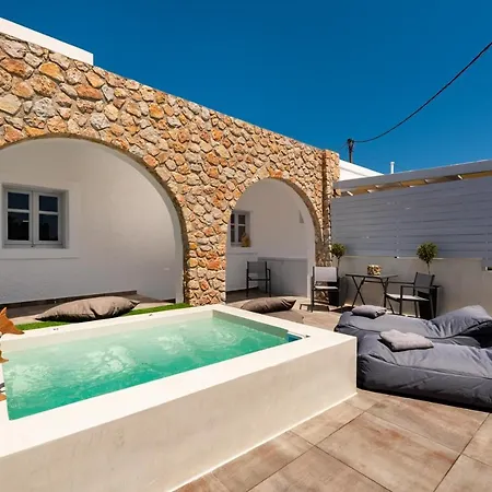 Apartmán Kasteli Perivolos (Santorini)